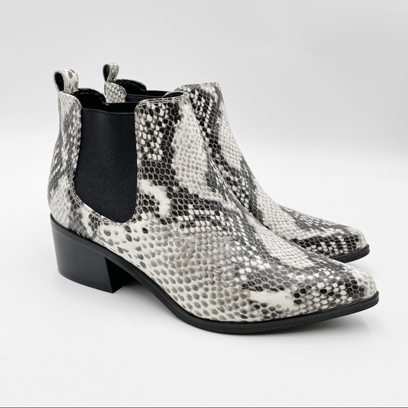 Blondo Emelia Waterproof Ankle Boot Snakeskin print - Picture 1 of 9